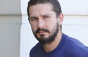 254C38B700000578-2937999-Feeling_the_love_Shia_pictured_on_Monday_in_LA_is_feeling_the_lo-m-10_1422975514165