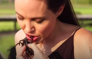 3D75BF0100000578-4243242-Eating_spiders_Angelina_Jolie_took_some_time_to_showcase_some_of-m-100_1487621100576